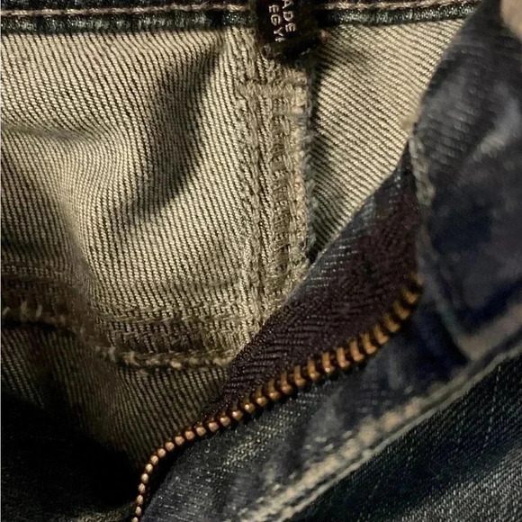 ESCADA sport  light wash straight cut regular fit 5 pocket denim jeans 40 - Picture 4 of 5
